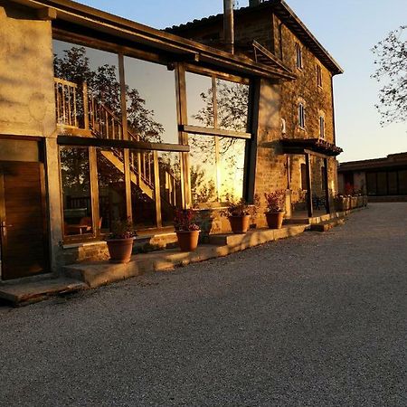 Вилла Agriturismo Il Noceto Ассизи Экстерьер фото